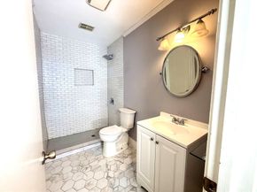 5239 Arboles Drive A, Houston TX 77035