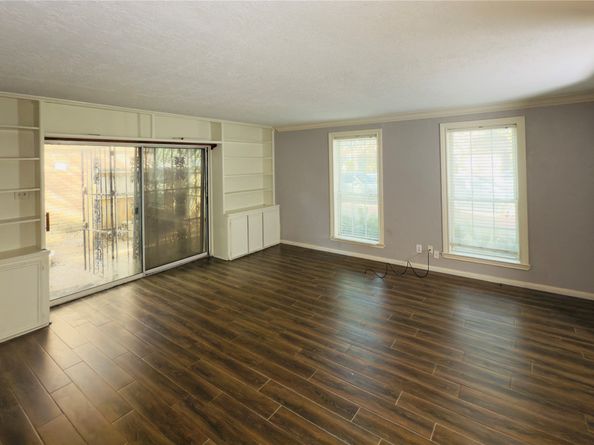 5239 Arboles Drive A, Houston TX 77035