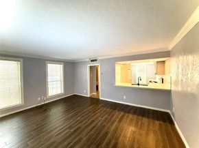 5239 Arboles Drive A, Houston TX 77035