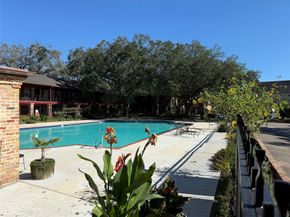 5239 Arboles Drive A, Houston TX 77035