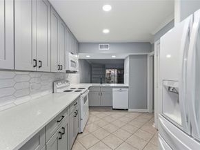 5239 Arboles Drive A, Houston TX 77035