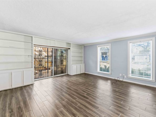 5239 Arboles Drive A, Houston TX 77035