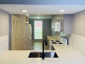 5239 Arboles Drive A, Houston TX 77035