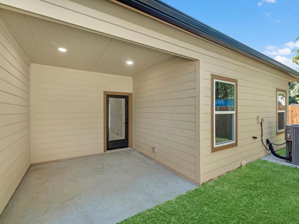 8709 Wheatley Street A, Houston TX 77088