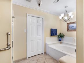 14510 Foxford Way, Houston TX 77015