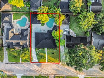 12318 Queensbury Lane