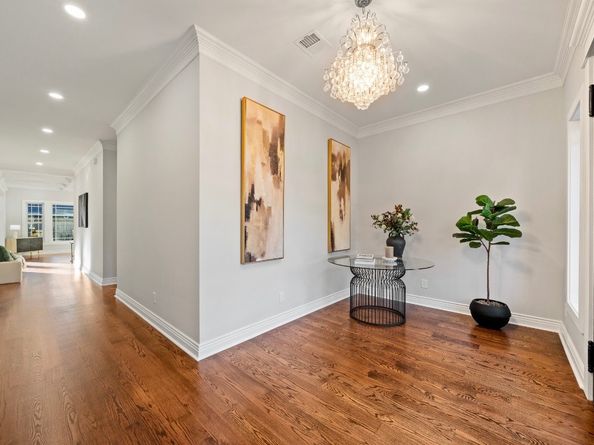 1831 Tattenhall Drive, Houston TX 77008