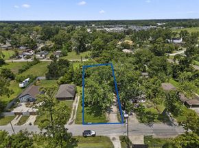 9313 Sherbourne Street, Houston TX 77016