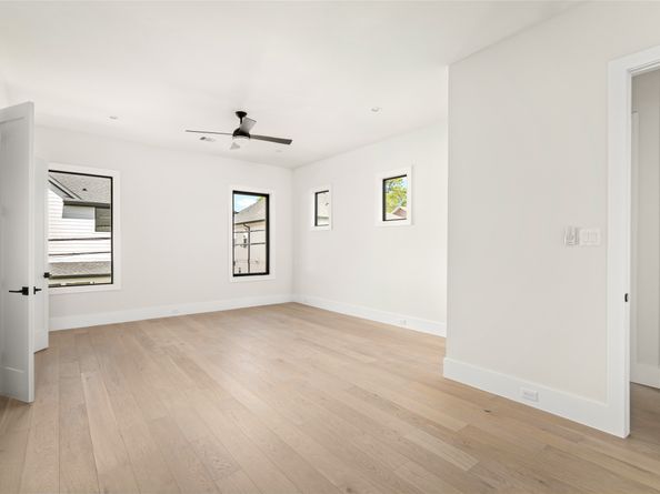 1526 Wakefield Drive, Houston TX 77018