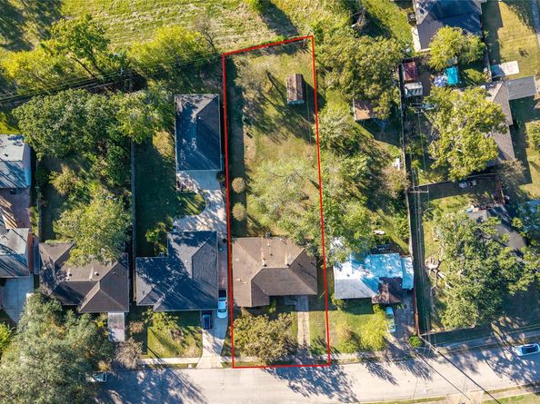 4801 Sanborn Drive, Houston TX 77092