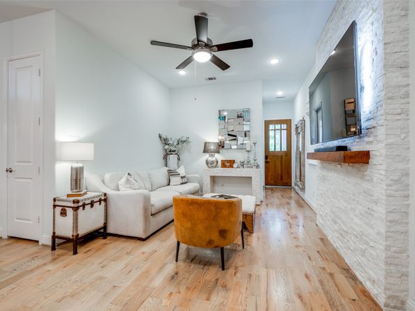 5427 Camaguey Street, Houston TX 77023