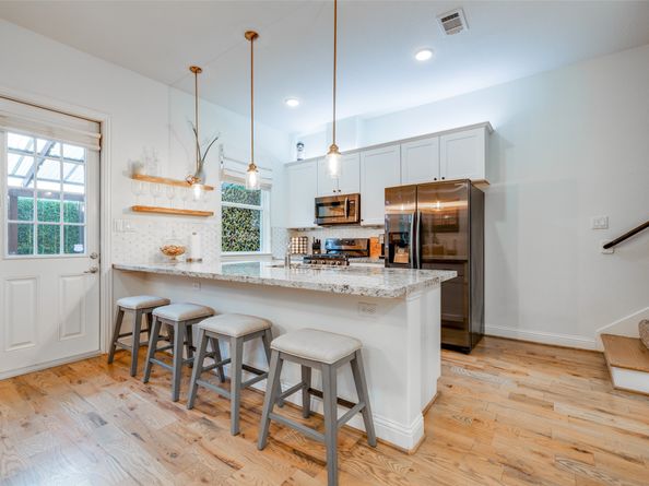 5427 Camaguey Street, Houston TX 77023