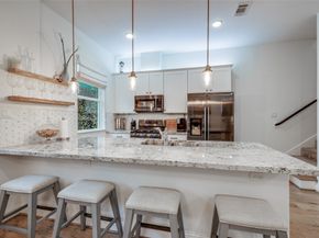 5427 Camaguey Street, Houston TX 77023