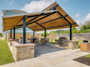 5427 Camaguey Street, Houston TX 77023