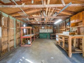 7135 Avenue E, Houston TX 77011