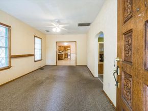 7135 Avenue E, Houston TX 77011