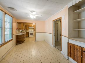 7135 Avenue E, Houston TX 77011