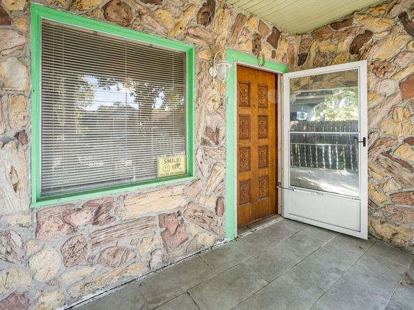 7135 Avenue E, Houston TX 77011