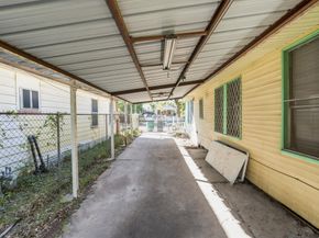 7135 Avenue E, Houston TX 77011