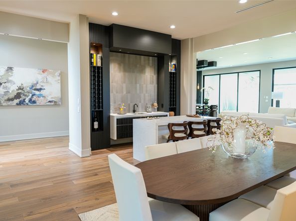 6606 Sivley Street, Houston TX 77055