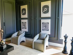 6606 Sivley Street, Houston TX 77055