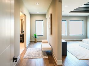 6606 Sivley Street, Houston TX 77055