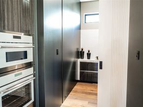 6606 Sivley Street, Houston TX 77055