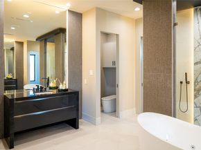 6606 Sivley Street, Houston TX 77055