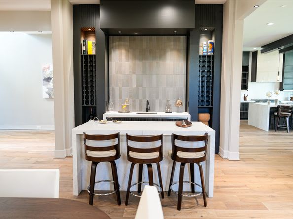 6606 Sivley Street, Houston TX 77055