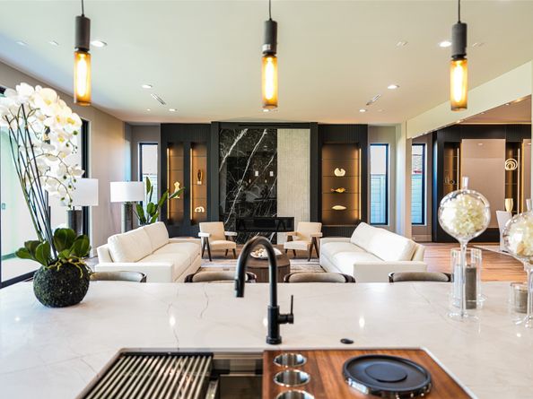 6606 Sivley Street, Houston TX 77055