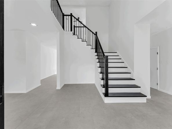 3 Outervale Place, The Woodlands TX 77381