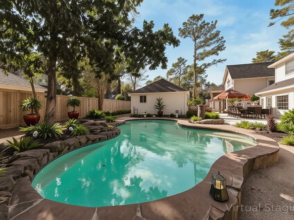 3 Outervale Place, The Woodlands TX 77381