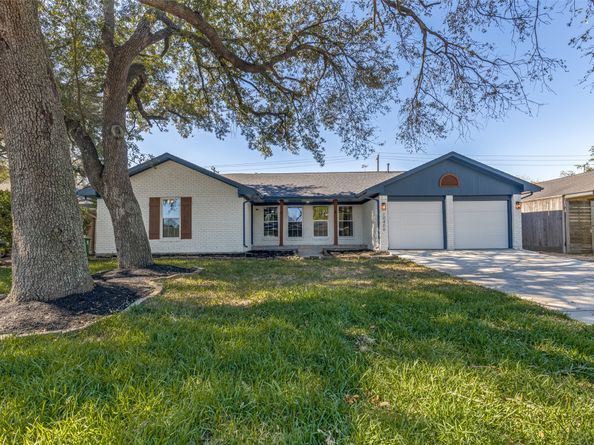 10406 Willowisp Drive, Houston TX 77035