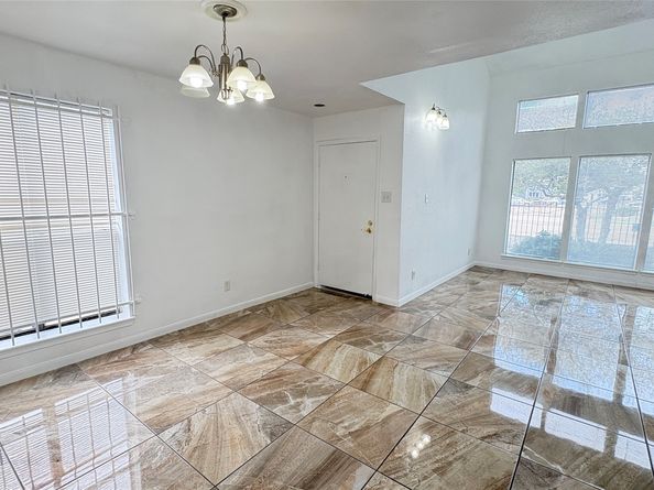 6633 W Airport Boulevard 101, Houston TX 77035