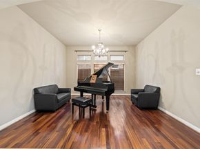 911 Vaulted Oak Street, Houston TX 77008