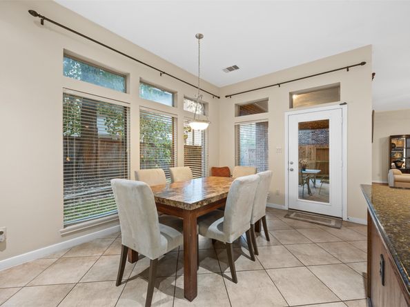 911 Vaulted Oak Street, Houston TX 77008