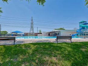 12319 Monticeto Lane, Meadows Place TX 77477