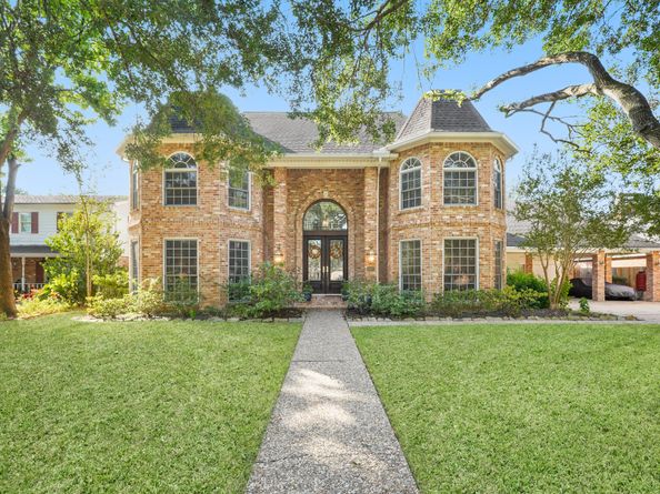 14911 Sandalfoot Street, Houston TX 77095