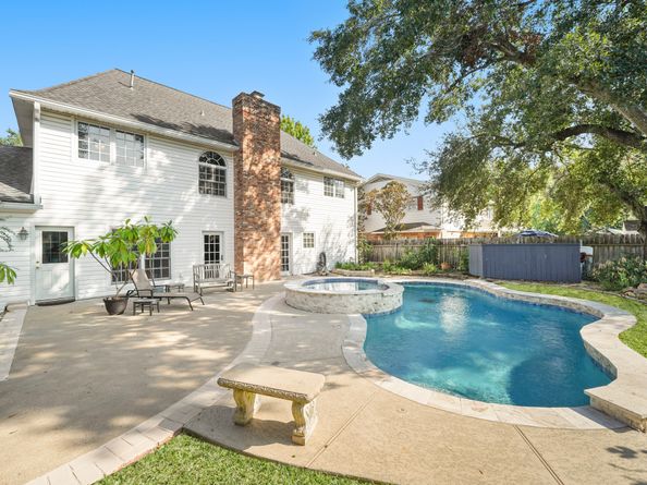 14911 Sandalfoot Street, Houston TX 77095