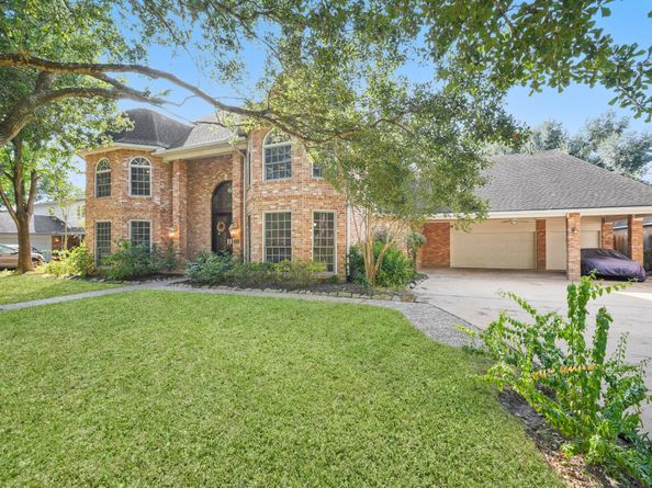 14911 Sandalfoot Street, Houston TX 77095