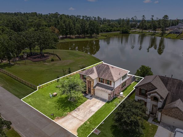 11995 La Salle River Road, Conroe TX 77304