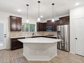 8663 Cedardale Park Drive, Houston TX 77063