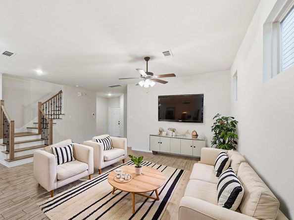 8663 Cedardale Park Drive, Houston TX 77063