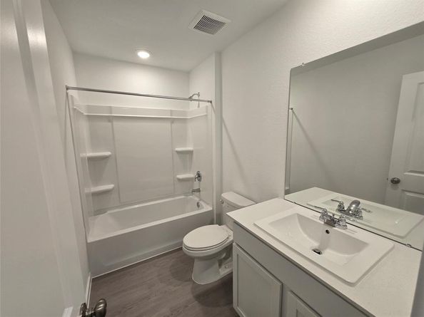 1355 Diamond Carnation Drive, Conroe TX 77301