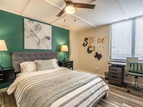 3525 Sage Road 913, Houston TX 77056