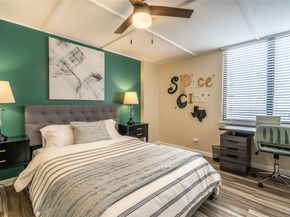 3525 Sage Road 913, Houston TX 77056