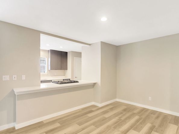 17 W Broken Oak, The Woodlands TX 77381