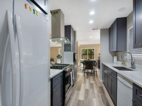 17 W Broken Oak, The Woodlands TX 77381