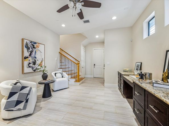 5224 Darling Street B, Houston TX 77007