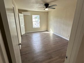 11929 Beechnut St, Houston TX 77072